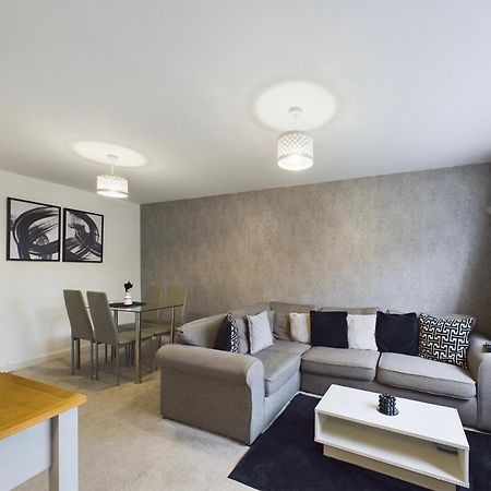 Modern 2 Bed City Apartment With Private Parking Swansea Exteriör bild